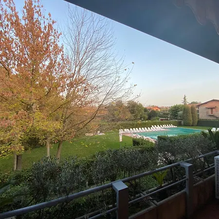 Apartment Family House With Free Parking, 450m From Beach